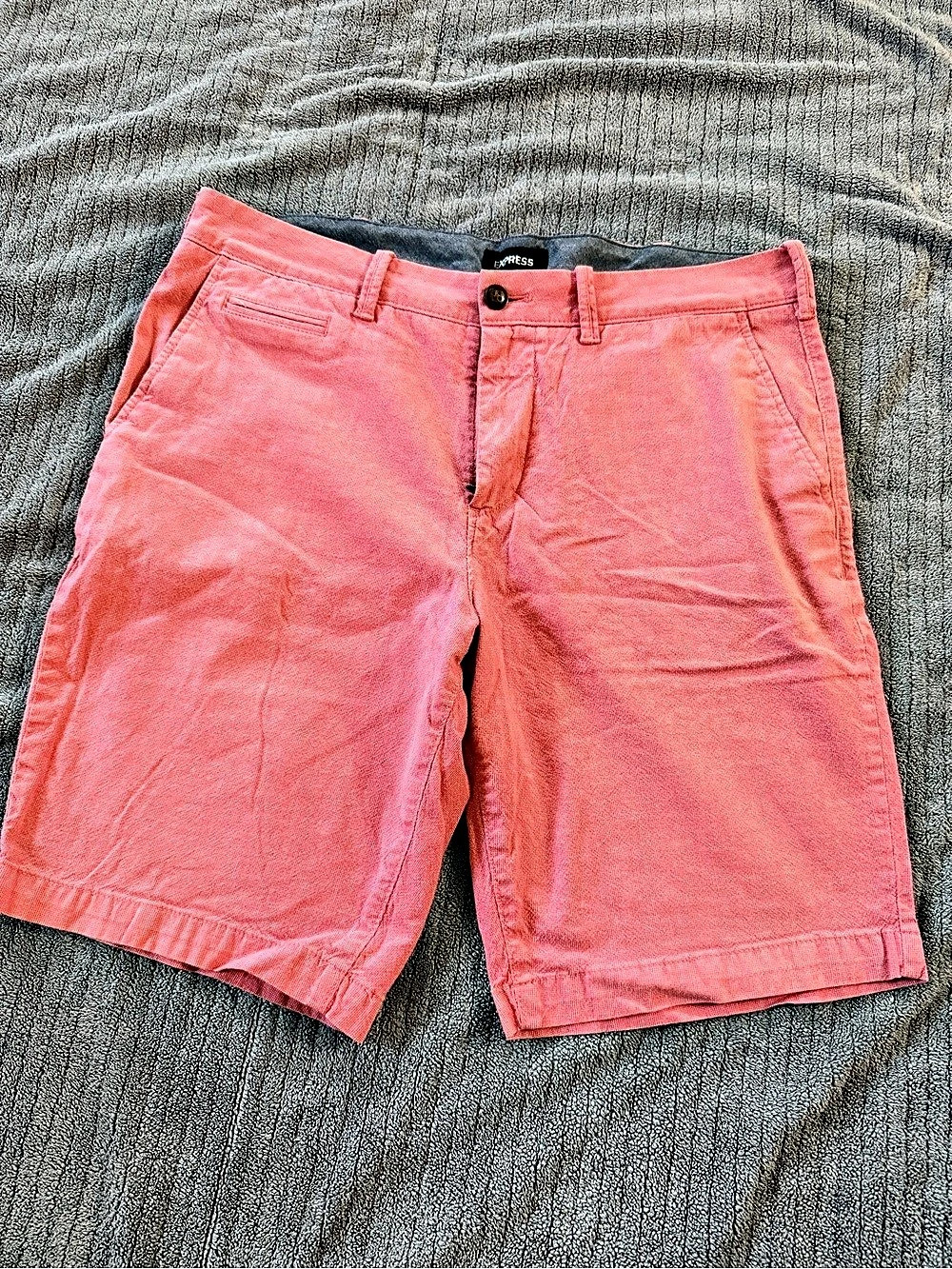 Express Classic at the DRE Pink Flat Front Shorts Size 34 Like New